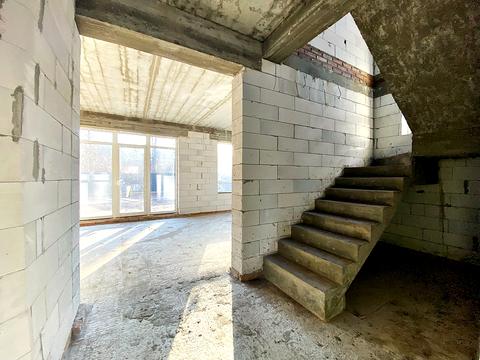 будинок за адресою Інститутська вул. (Артема), 10 б
