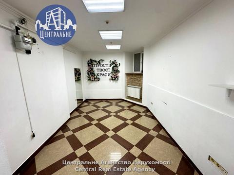 комерційна за адресою Гоголя вул., 1