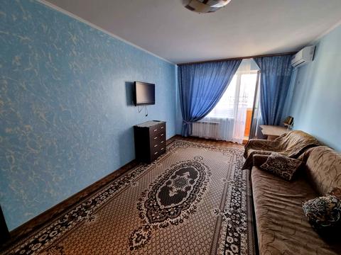 квартира за адресою Сержа Лифаря вул. (Олександра Сабурова), 5