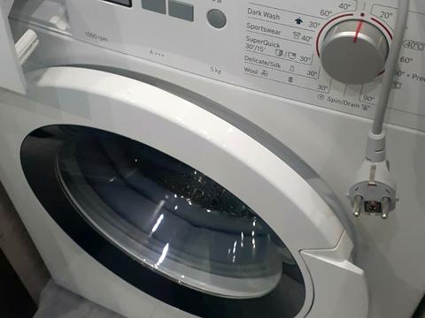 квартира за адресою Політехнічна вул., 5