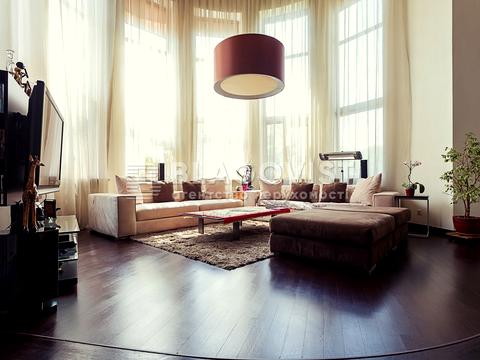 дом по адресу Полевая ул., 1