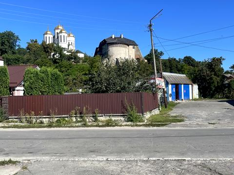коммерческая по адресу Острог, Соборна, 2А