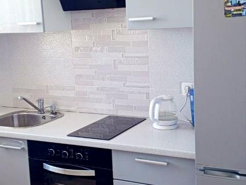 квартира за адресою бочарова, 70
