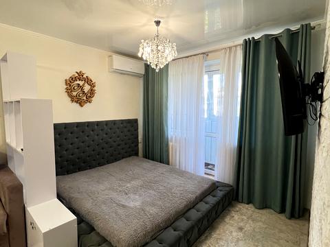 квартира по адресу Строителей ул., 14а