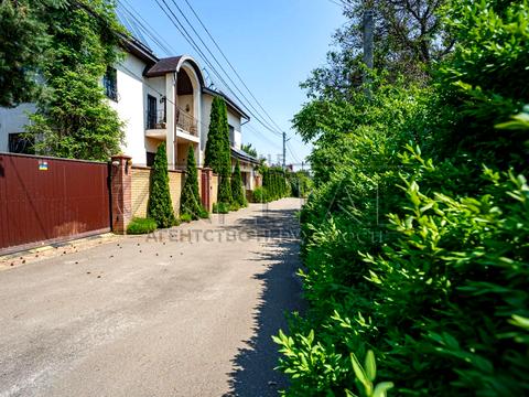будинок за адресою Центральна вул.