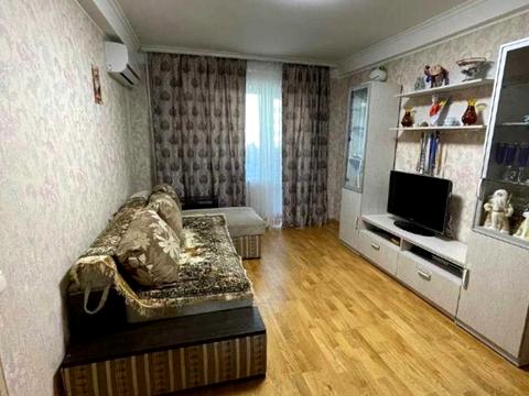 квартира за адресою Гната Юри вул., 12