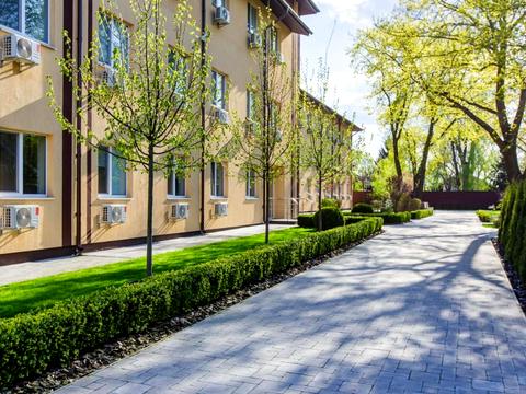 квартира за адресою Центральна вул., 10