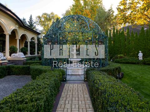 будинок за адресою смт. Козин, Столичне шосе