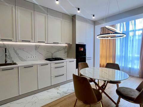 квартира за адресою Височана вул., 18