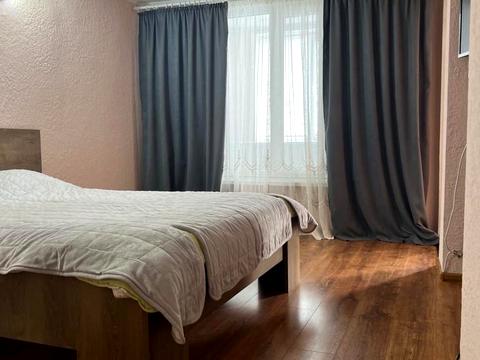 будинок за адресою с. Бахматівці, Набережна, 9