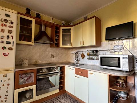 квартира за адресою Голосіївський просп. (40-річчя Жовтня), 11