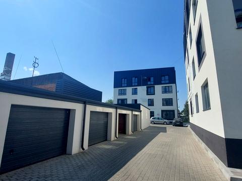 квартира за адресою Уласа Самчука вул., 30Е