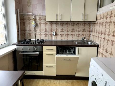 квартира за адресою Марії Приймаченко бульв. (Академіка Ліхачова), 9