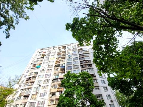 квартира за адресою Андрія Малишка вул., 25