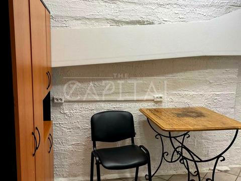 комерційна за адресою Бастіонна вул., 2/1