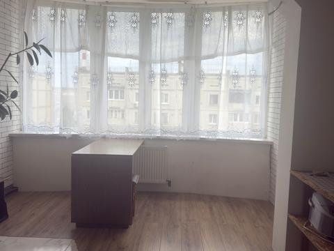 квартира за адресою смт. Пісочин, Захисників України вул., 5