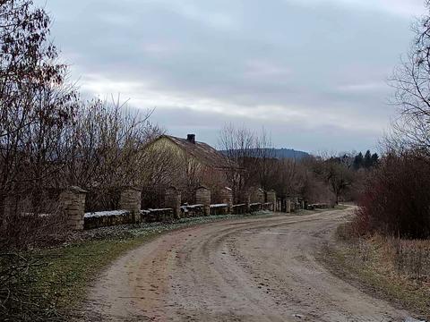 коммерческая по адресу Борців За Волю України ул. (Миру), 6