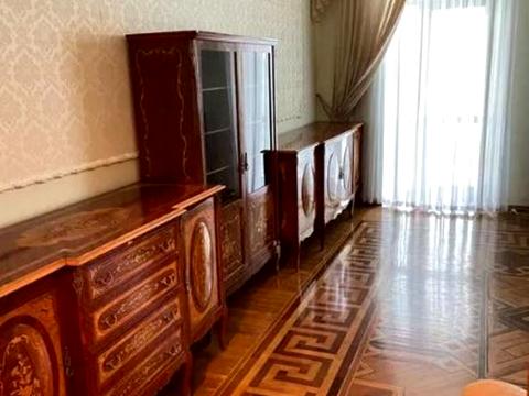 квартира за адресою Європейська пл. (Катерининська), 6