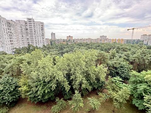 квартира за адресою Мілютенка вул., 15-А