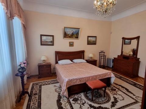 квартира за адресою Академіка Богомольця вул., 7/14