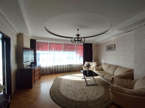 квартира за адресою Літературна вул., 1а