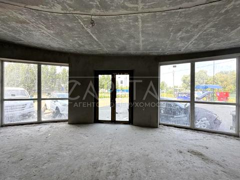 комерційна за адресою Драгоманова вул., 1-н