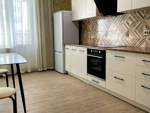 квартира за адресою Василя Симоненка вул., 105