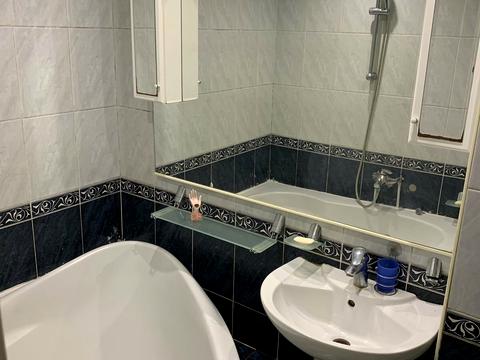 квартира за адресою Машинобудівна вул., 25