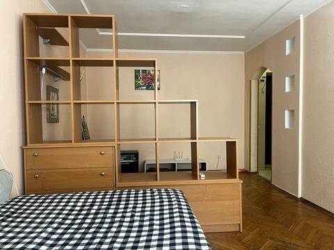 квартира за адресою Бакинська вул., 37-Б