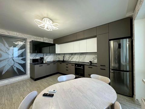 квартира по адресу Софии Русовой ул., 5