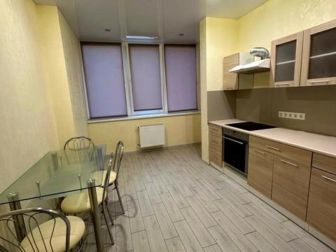 квартира по адресу Полковника Гуляева просп. (Маршала Жукова), 111