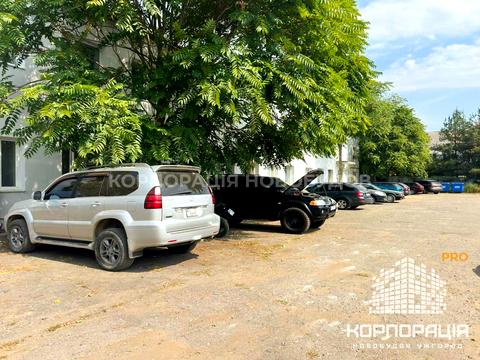комерційна за адресою Ужгород, Проектна вул., 1А