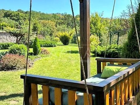 будинок за адресою Гусачівка