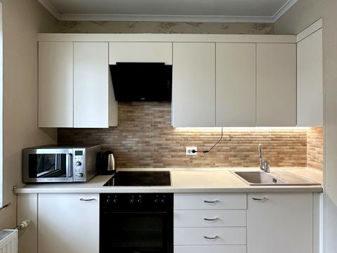 квартира за адресою Михайла Донця вул., 2-Б