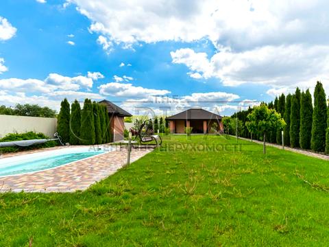 будинок за адресою Київська вул., 102