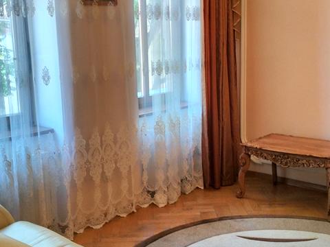 квартира за адресою Володимира Антоновича вул. (), 11