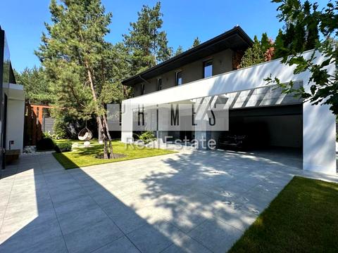 дом по адресу Київська ул.