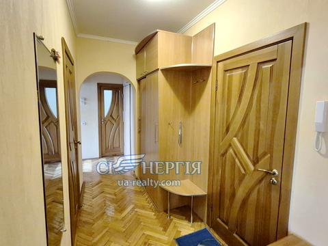 квартира за адресою Квітневий пров., 8