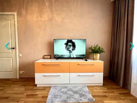 квартира за адресою Добровольців пров., 2