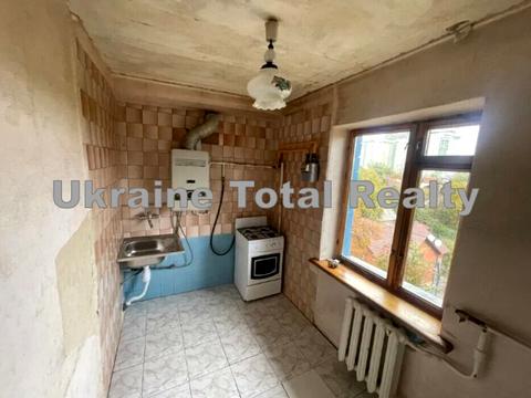квартира за адресою Серпова вул., 1