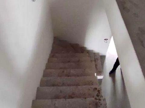 будинок за адресою Центральна вул.