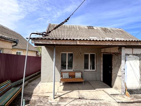 будинок за адресою смт. Овідіополь, Театральна, 18