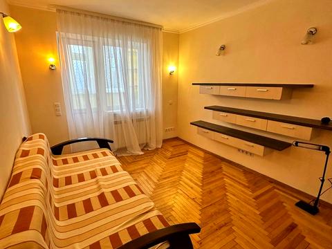 квартира за адресою Олександра Махова вул. (Жолудєва), 5