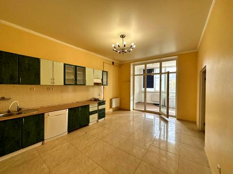 квартира за адресою Французький бульв., 35