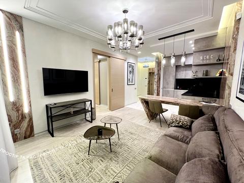квартира по адресу Леси Украинки бульв., 7-В
