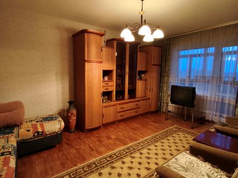 квартира за адресою Академіка Єфремова вул. (Командарма Уборевича), 25