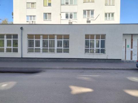 коммерческая по адресу Миколи Хвильового ул., 1