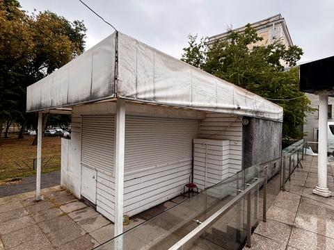 комерційна за адресою Дмитра Яворницького просп. (Карла Маркса), 97
