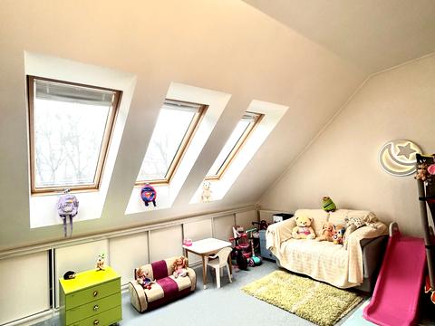 квартира по адресу Кармалюка ул., 4