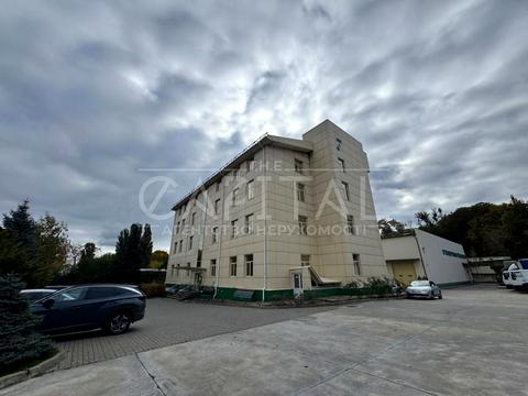комерційна за адресою проспект Науки, 1